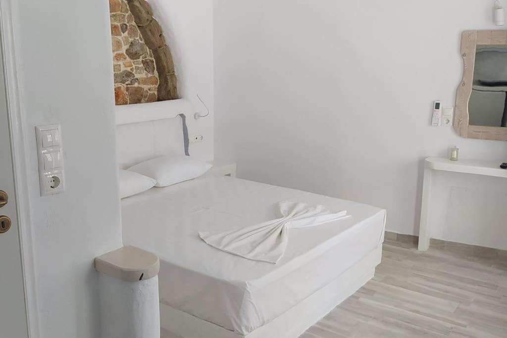 Naxion Esti - Διαμονή Στην Παλιά Χώρα Της Νάξου Villa Naxos City Екстериор снимка